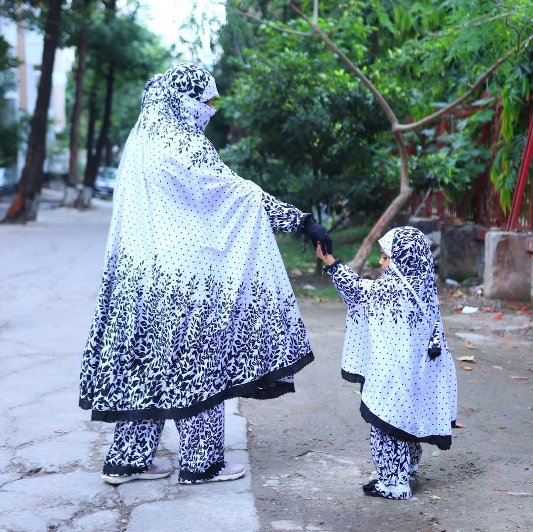 Only Woman Lilen Fabric Khimar Set LF112